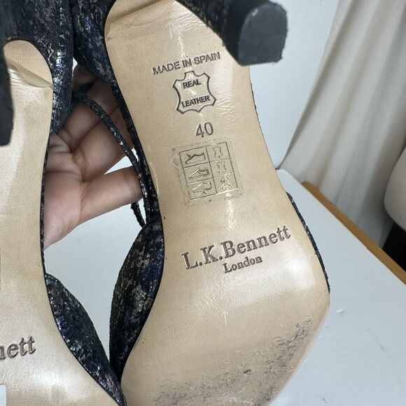 LK Bennett Shoes Womens 40 US 10.5 Foil Blue Suede Leather Pointy Toe Pumps Heel - Picture 9 of 11